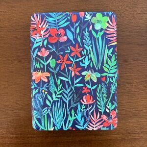 Floral Kindle Paperwhite Case 11th Gen 2021 - Multicolor